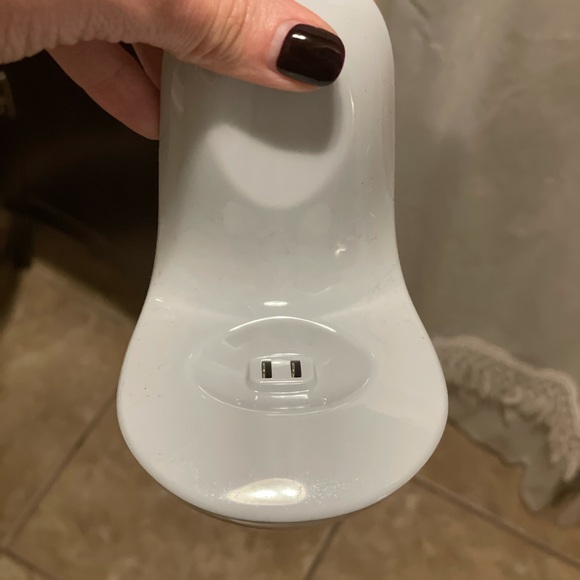 NuFace Trinity SOLD - Picture 6 of 8